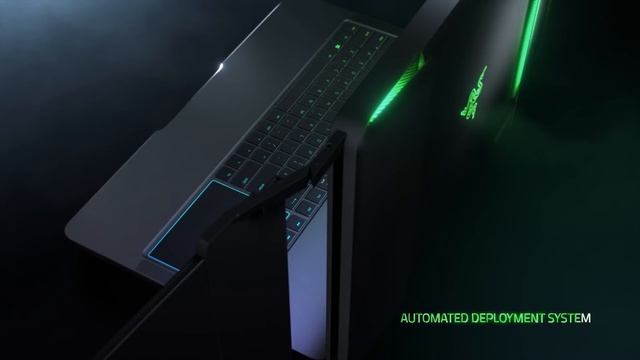 Razer, ПЕРВЫЙ НОУТБУК С ТРЕМЯ МОНИТОРАМИ смотреть онлайн