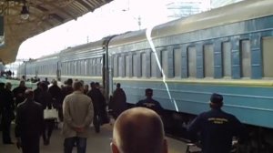 Прибытие поезда Одесса - Москва на Киевский вокзал.
