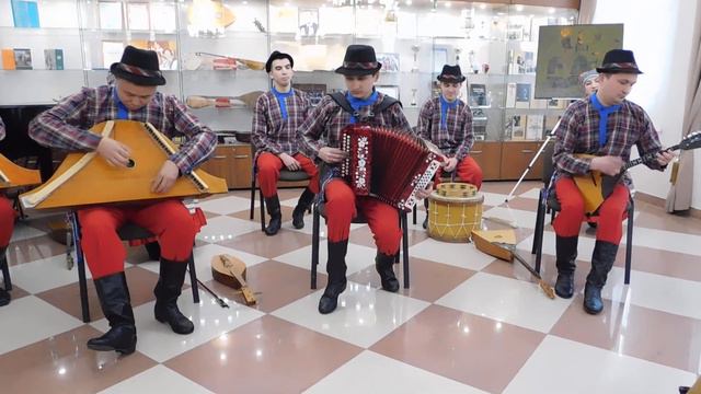 "Монлану". Государственный фольклорный ансамбль кряшен "Бермянчек" смотреть онлайн