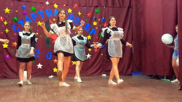 Танец под популярные песни 2018. Конкурс в колледже смотреть онлайн