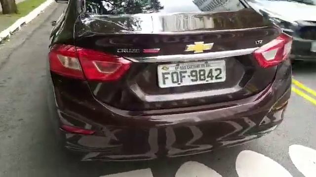 GM - Chevrolet Cruze Sedan 1.4L Flex Turbo 2018 - LTZ 2 смотреть онлайн