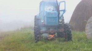 Трактор Т 40. Дым.