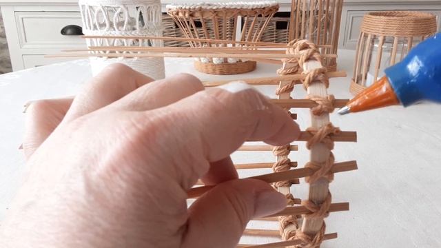 Поделки ФИКС ПРАЙС 2023 / Бюджетный весенний декор из СОЛОМЕННОГО КОВРИКА ФИКС ПРАЙС смотреть онлайн