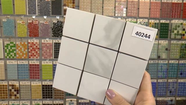 Белая мозаика из керамогранита, имитация мрамора Калакатта смотреть онлайн