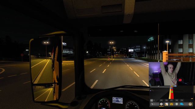 Архивный заезд с Бандой - ETS 2 смотреть онлайн
