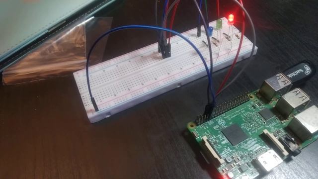 3 digit binary countdown with LEDs, Raspberry Pi & Python 3 смотреть онлайн