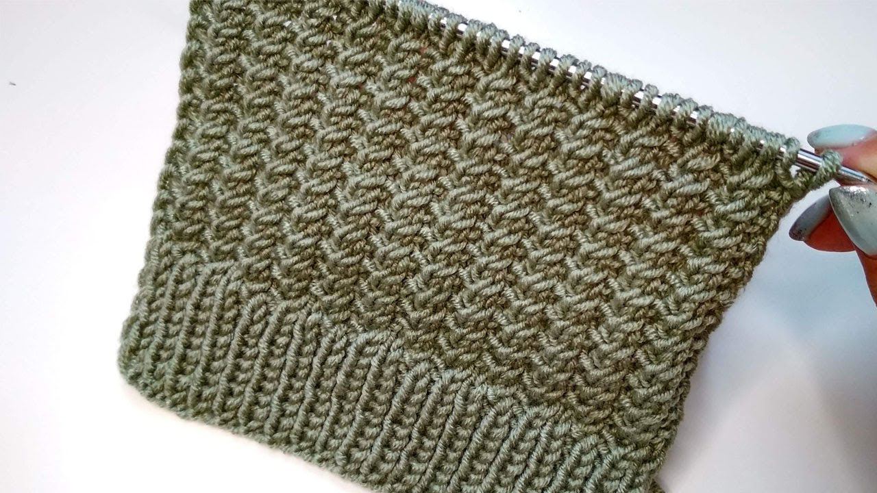 Простой рельефный узор спицами поворотными рядами и по кругу смотреть онлайн