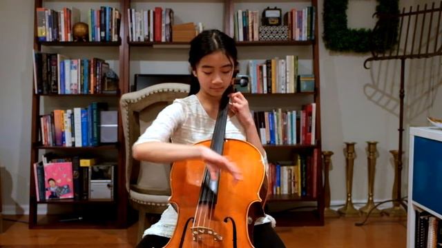 Julie-O by Mark Summer | Cello Solo | Lavie Cello | Yellow Piano смотреть онлайн
