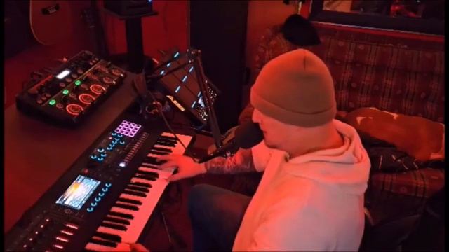 NIN HURT Cover Roland Fantom смотреть онлайн