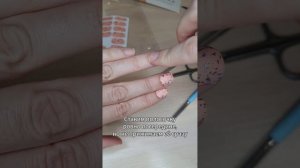 Инструкция по домашнему маникюру с лаковыми полосочками TOP L.A.K