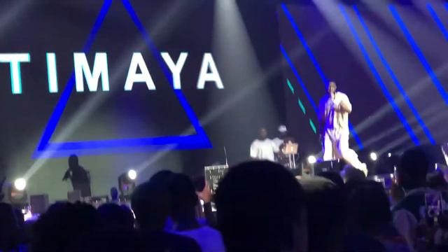 Timaya Full Performance In Lagos #timaye #davido #psquare