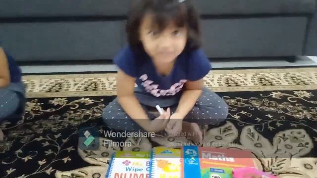 Unboxing Big Bad Wolf Book смотреть онлайн