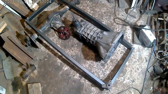 начало сборки класического тракторка смотреть онлайн