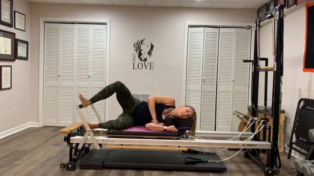 Pilates Reformer Upper and Lower Body Workout #101 смотреть онлайн