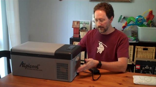 Alpicool c15 review - Refrigerant/Compressor car fridge / freezer смотреть онлайн