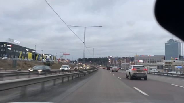 Körning från Solna till Arlanda Flygplats | Driving from Solna to Arlanda AirPort Sweden #ARN смотреть онлайн