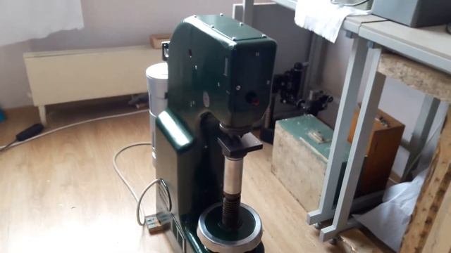 ТШ-2 прибор для измерения твёрдости по шкале Бринелля. Работа с твердомером. смотреть онлайн