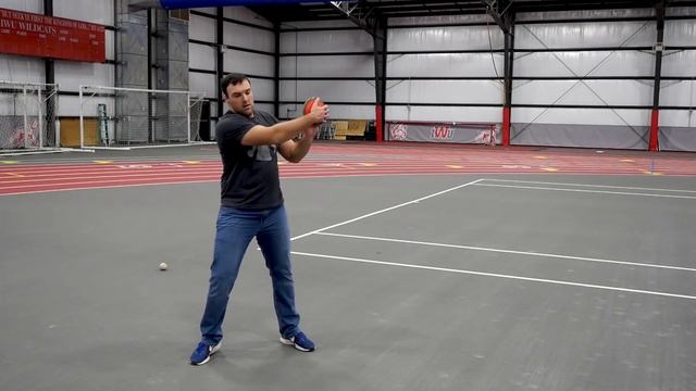 Discus Throw for Beginners | Grip Release & Power смотреть онлайн