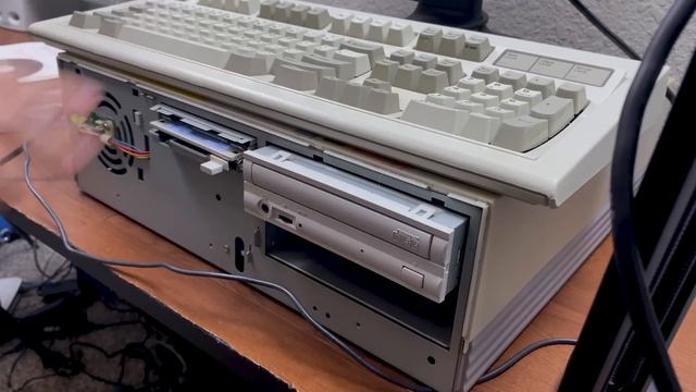Installing IBM OS/2 but Everything Goes Wrong... смотреть онлайн