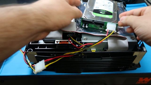 Tutorial | Microsoft Xbox HDD Replacement | 4K🔴 смотреть онлайн