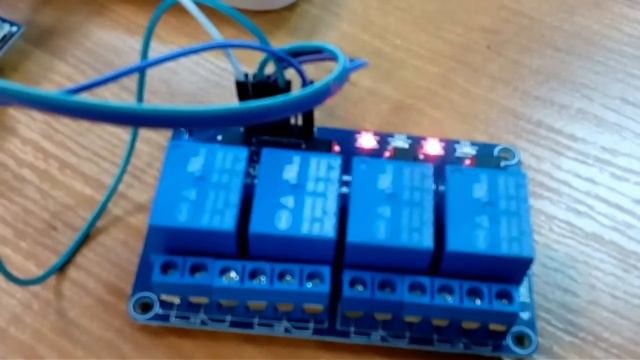 Драммашинка на Arduino и реле смотреть онлайн
