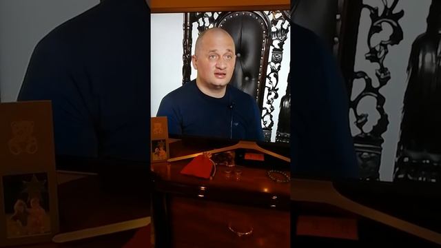 Чем ЭЗОТЕРИК отличается от обычного ЧЕЛОВЕКА??? смотреть онлайн