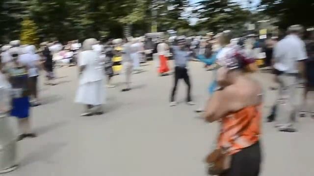 КАК ВСЕГДА ОСТАВАТЬСЯ МОЛОДЫМ смотреть онлайн