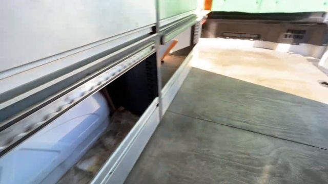￼ Volkswagen Crafter Kasten 35 mittellang Hochdach Werkstatt смотреть онлайн