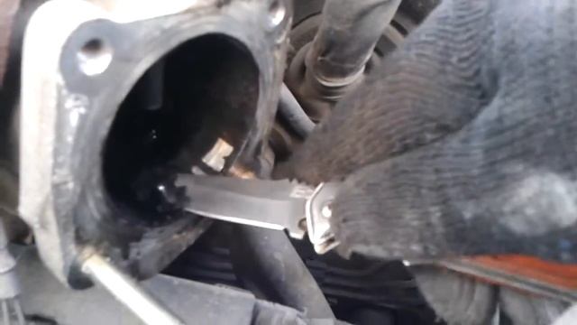 Чистка дроссельной заслонки Toyota Camry смотреть онлайн