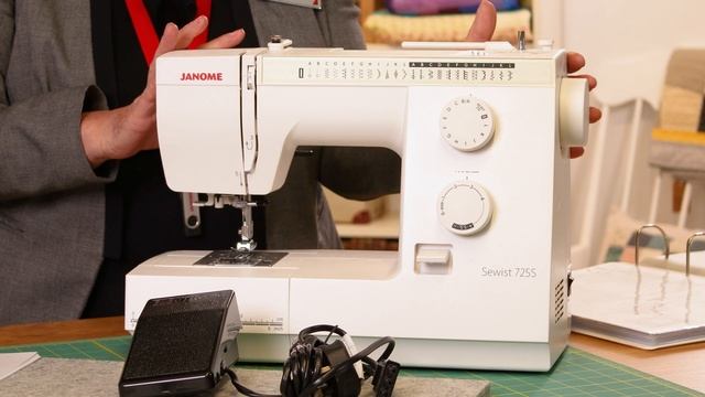 Janome Sewist 725 S Sewing Machine Overview смотреть онлайн