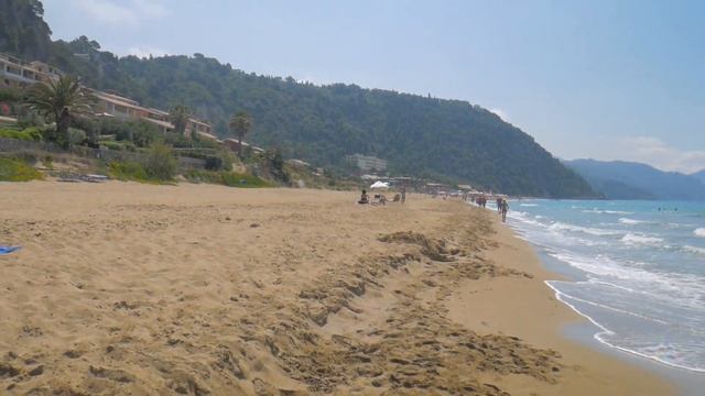 Corfu, Greece Relaxing virtual beach walk @ Glyfada beach смотреть онлайн