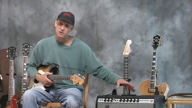 Fender Deluxe Reverb amp смотреть онлайн