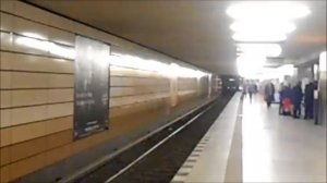 U-Bahn Berlin - U-Bahnhof Bundesplatz U9