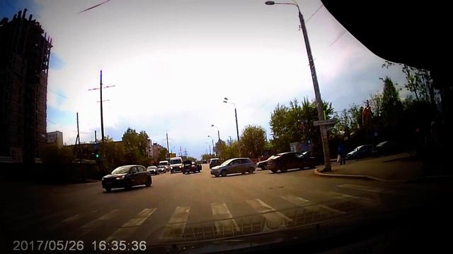 Ребёнок выпал из авто г. Пермь смотреть онлайн