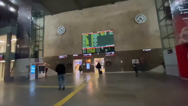 Как на Ленинградском вокзале найти Сапсан. Дорога к Сапсану в Москве. смотреть онлайн