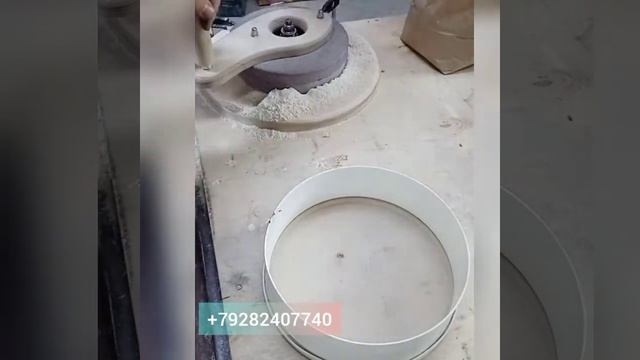 Мельница ручная для дома , помол качественной цельнозерновой муки. смотреть онлайн