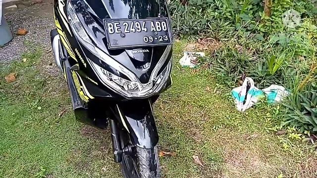 Honda PCX Pasang cutting sticker kuning stabilo смотреть онлайн
