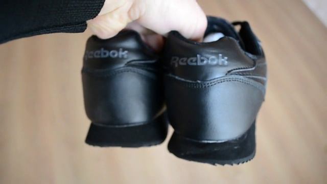 Видеообзор модели Reebok Classic смотреть онлайн