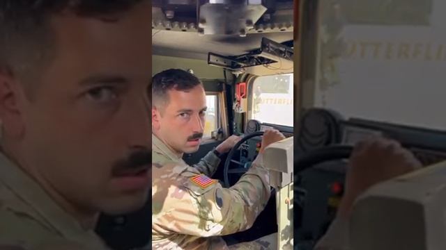 Сравнительная реклама Бентли и Хаммера, прикол, smile))) смотреть онлайн