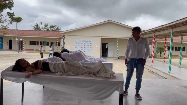 CONTO: Um Ladrão - Graciliano Ramos - 9 Ano F - EMPMCC