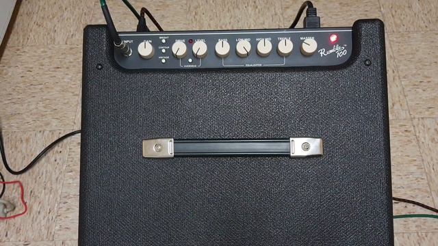 Fender Rumble 100 Line Out Test смотреть онлайн