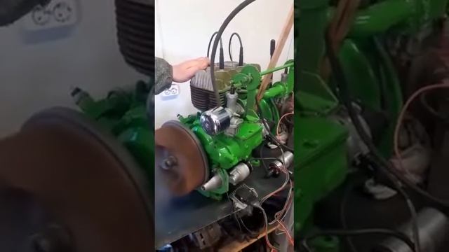 Двигатель УД-2. Испытание стартера. смотреть онлайн