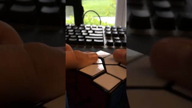 Unboxing The Moyu Redi Cube!!!!!!!!!!!!!!! смотреть онлайн