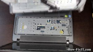 How to replace keyboard on Acer Aspire E1-731, E1-771, E1-772, Gateway NE722 laptop
