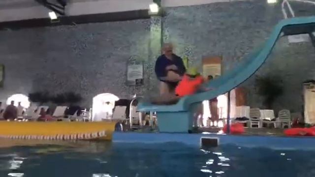 Бассейн тверь 02.2018 смотреть онлайн