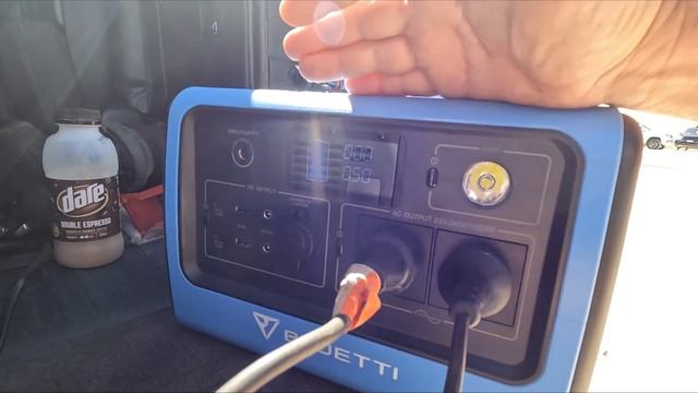 Bluetti EB70 powerbank real world test & review / fknsend beach party смотреть онлайн