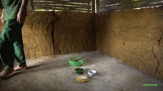 Hoeing, Planting Fruit Trees In beds, Cooking In The New Kitchen, Building Life, Episode 38 смотреть онлайн