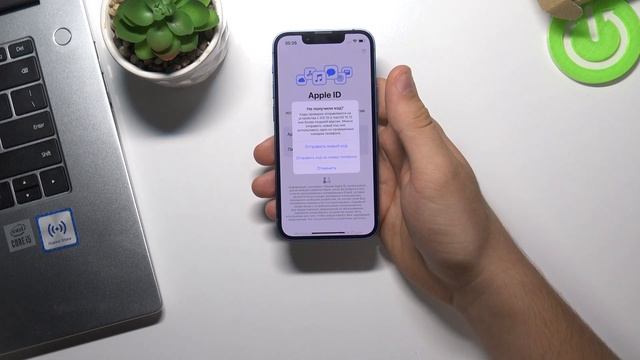 Распаковка iPhone 13 Mini / Обзор новенького Айфон 13 Мини смотреть онлайн