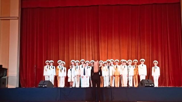 Герои спорта, муз.А.Пахмутова, сл.Н.Добронравов, исп. Хор студии Юные Александровцы смотреть онлайн