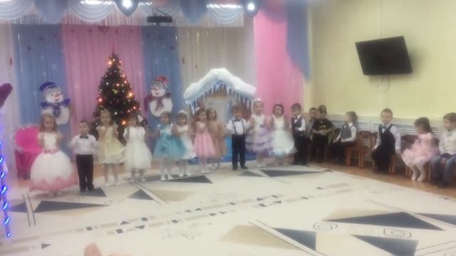 Дед Мороз, Дед Мороз, борода сосулькой, красный нос смотреть онлайн